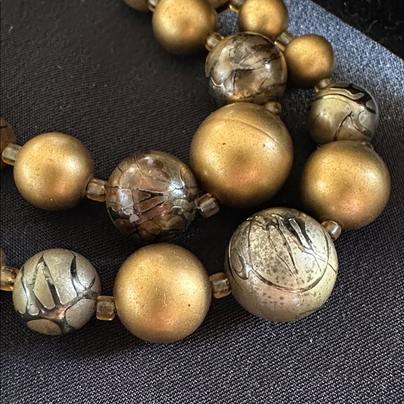 Japan Jewelry - Vintage Japan EUC acrylic bead necklace. Gold & silver w/ unique painted beads